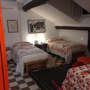 Daire Olona Place 2
